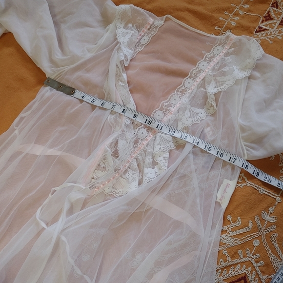 Vintage Slumber Suzy White Sheer Peignoir Size M - Picture 15 of 16